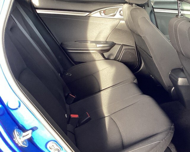 Used Honda Civic 2018 for sale - 76906021: Photo 9