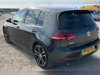 Used Volkswagen Golf 2015 for sale - 79297989: Photo