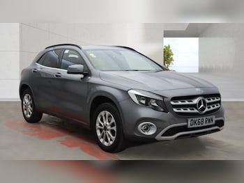 Used Mercedes-Benz GLA 2018 for sale - 79194865: Photo