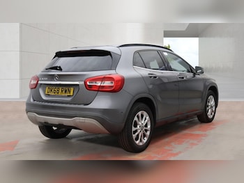 Used Mercedes-Benz GLA 2018 for sale - 79194865: Photo