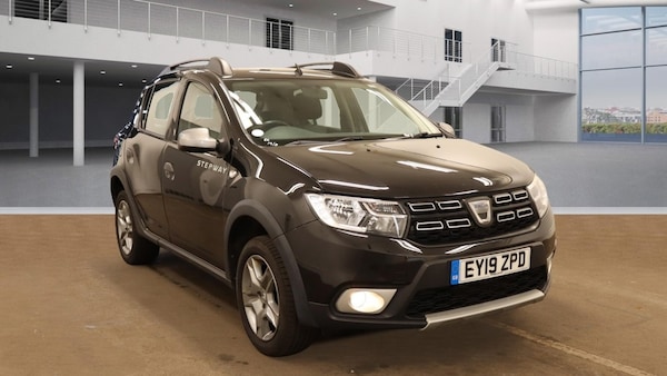 Used Dacia Sandero Stepway 2019 for sale - 75683607: Photo 1