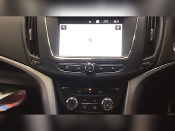 Used Vauxhall Zafira 2017 for sale - 75711427: Photo