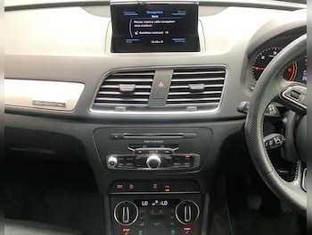 Used Audi Q3 2018 for sale - 79241051: Photo