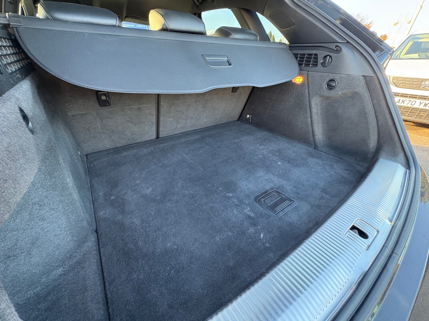 Used Audi Q3 2015 for sale - 76222072: Photo 26