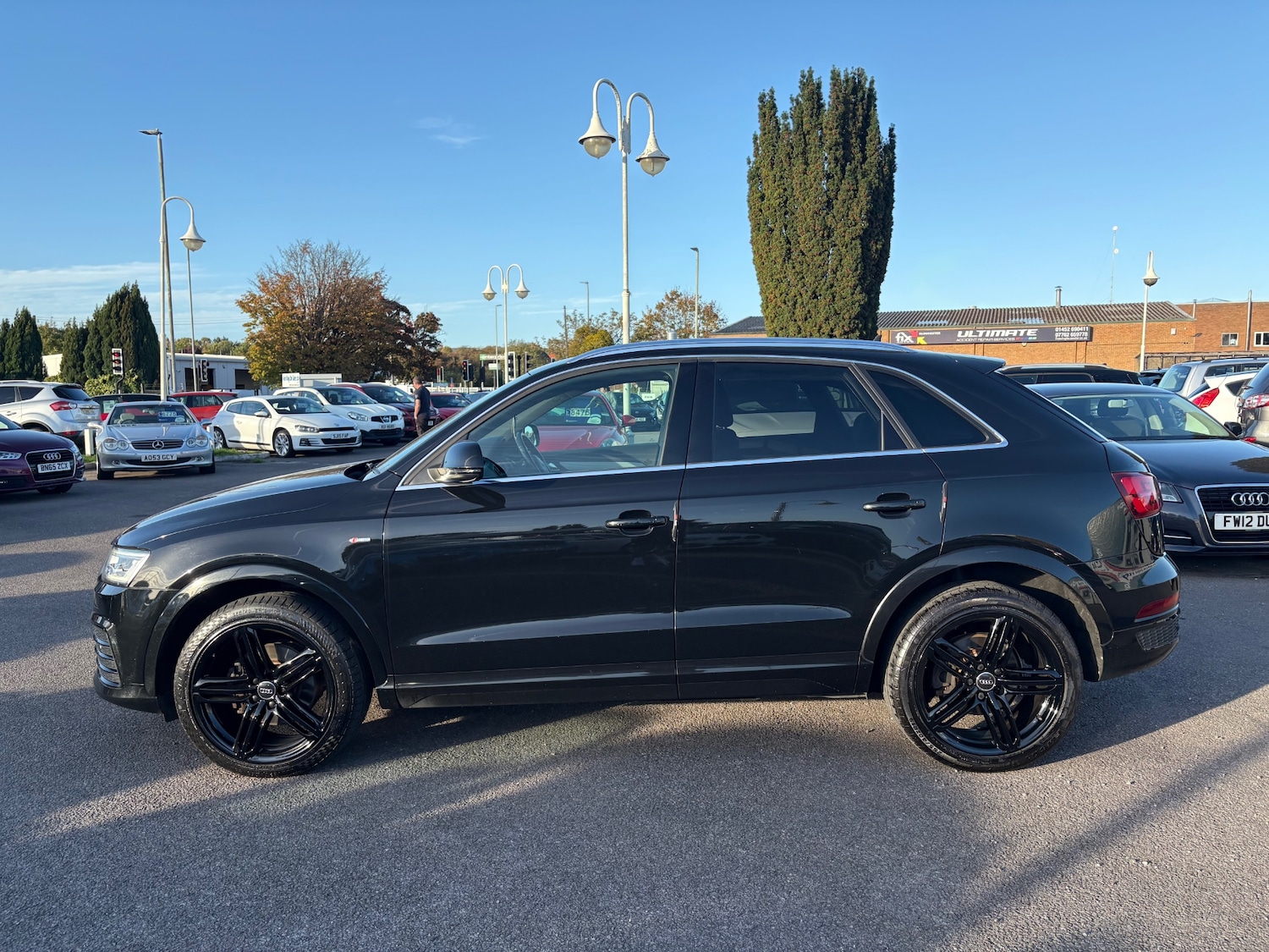 Used Audi Q3 2015 for sale - 76222072: Photo 4