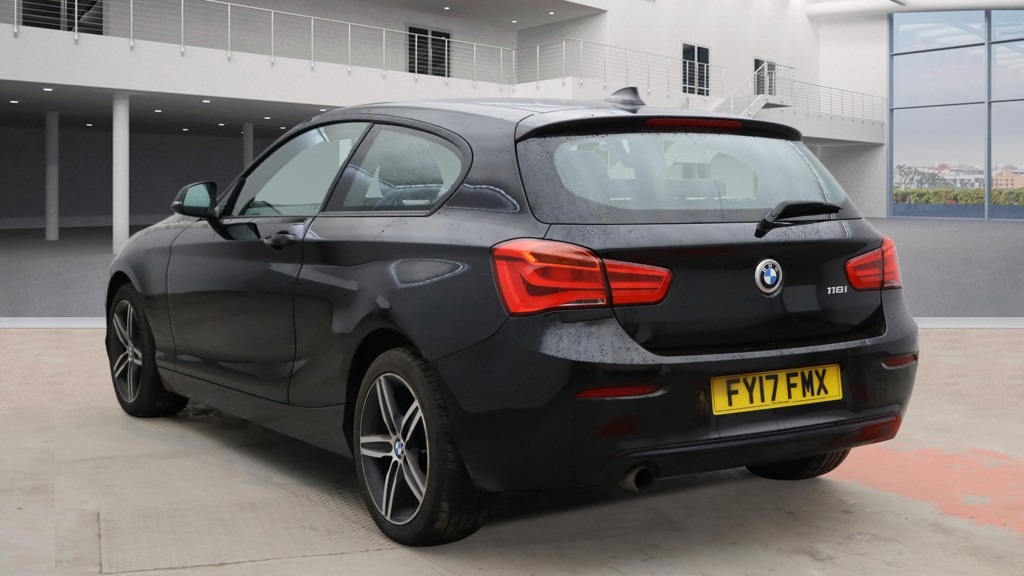 Used BMW 1 Series 2017 for sale - 77629157: Photo 2