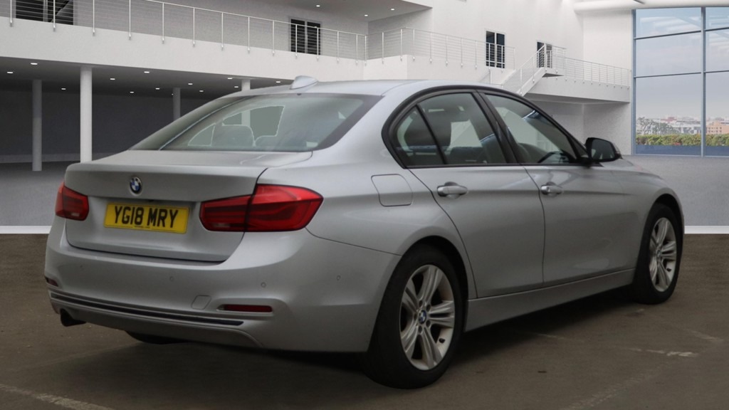 Used BMW 3 Series 2018 for sale - 76312489: Photo 5