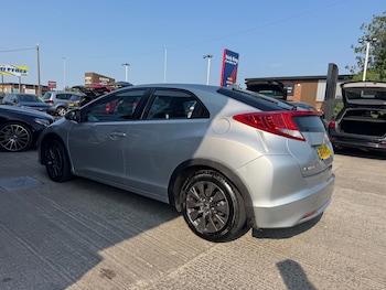 Used Honda Civic 2014 for sale - 79232087: Photo