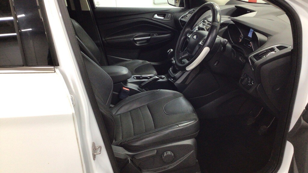 Used Ford Kuga 2014 for sale - 77071256: Photo 3