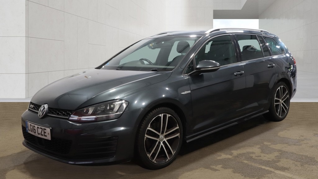 Used Volkswagen Golf 2016 for sale - 78067303: Photo 4