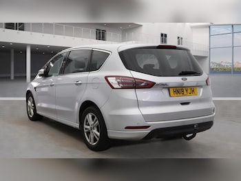 Used Ford S-Max 2018 for sale - 75711442: Photo