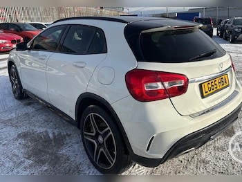 Used Mercedes-Benz GLA 2015 for sale - 77149483: Photo