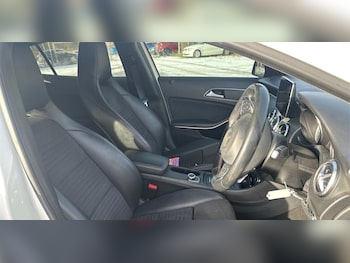 Used Mercedes-Benz GLA 2015 for sale - 77149483: Photo