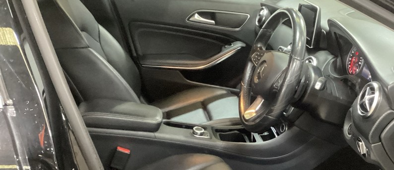 Used Mercedes-Benz A-Class 2017 for sale - 77998301: Photo 3