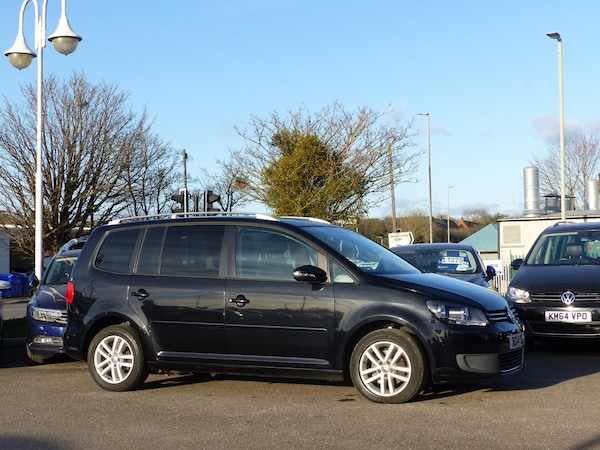 Used Volkswagen Touran 2014 for sale - 68951278: Photo 1