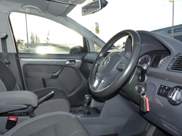Used Volkswagen Touran 2014 for sale - 68951278: Photo 3
