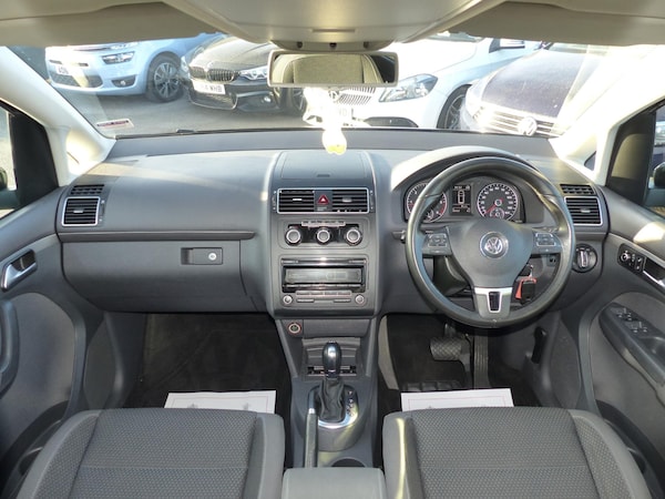 Used Volkswagen Touran 2014 for sale - 68951278: Photo 4