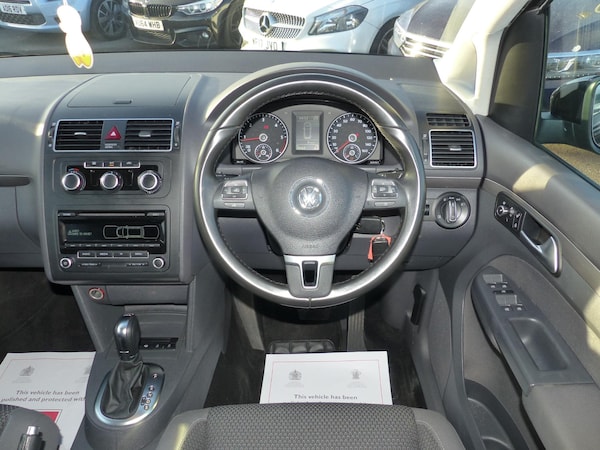 Used Volkswagen Touran 2014 for sale - 68951278: Photo 5