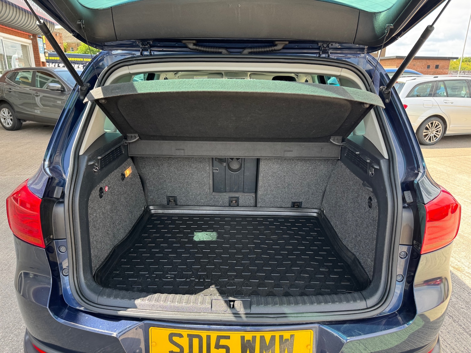 Vehicle 21