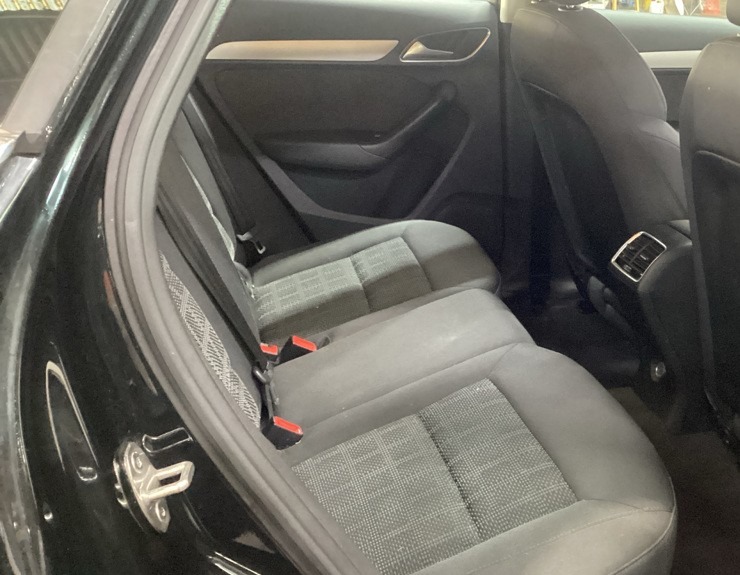 Used Audi Q3 2017 for sale - 77113357: Photo 9