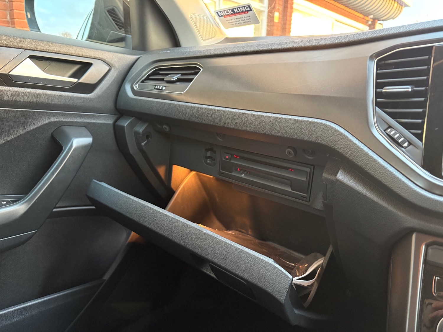 Used Volkswagen T-Roc 2019 for sale - 76625680: Photo 23