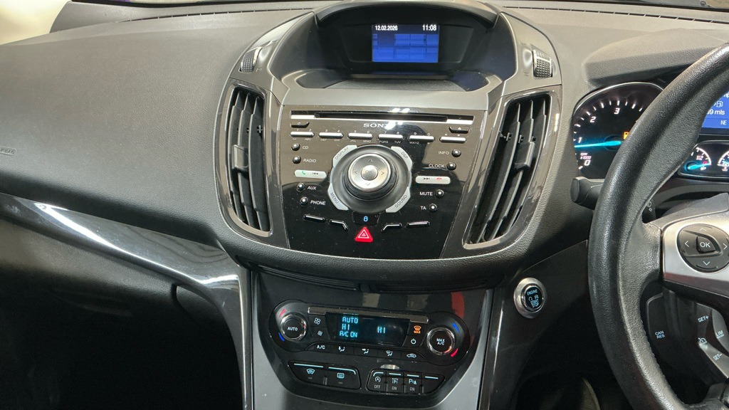 Used Ford Kuga 2015 for sale - 77562890: Photo 8