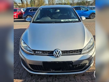 Used Volkswagen Golf 2016 for sale - 77950349: Photo