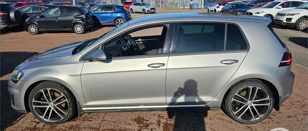 Used Volkswagen Golf 2016 for sale - 77950349: Photo 5