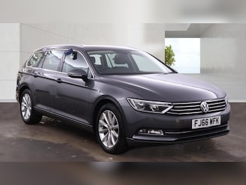 Used Volkswagen Passat 2016 for sale - 78992910: Photo