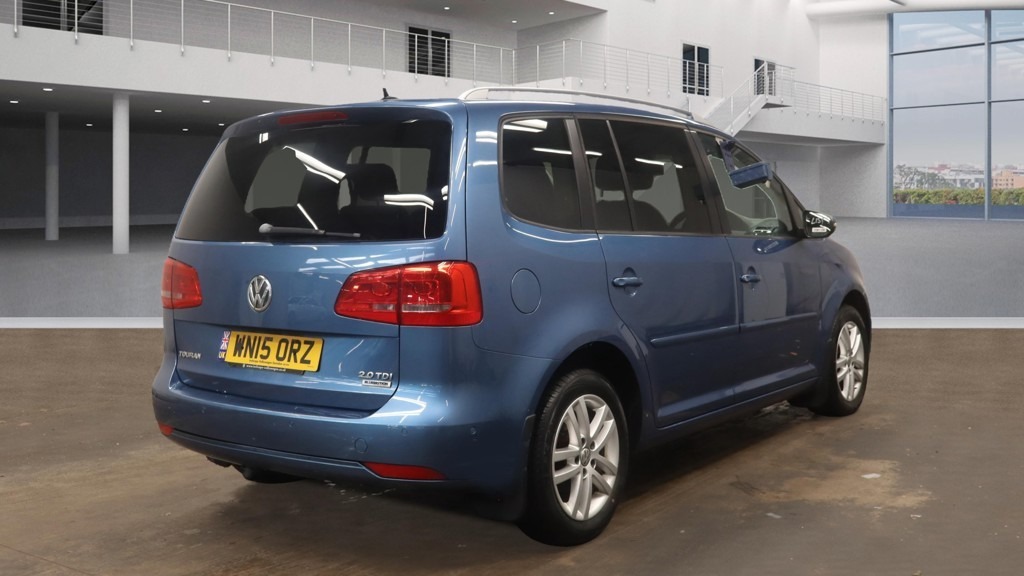 Used Volkswagen Touran 2015 for sale - 76625581: Photo 2