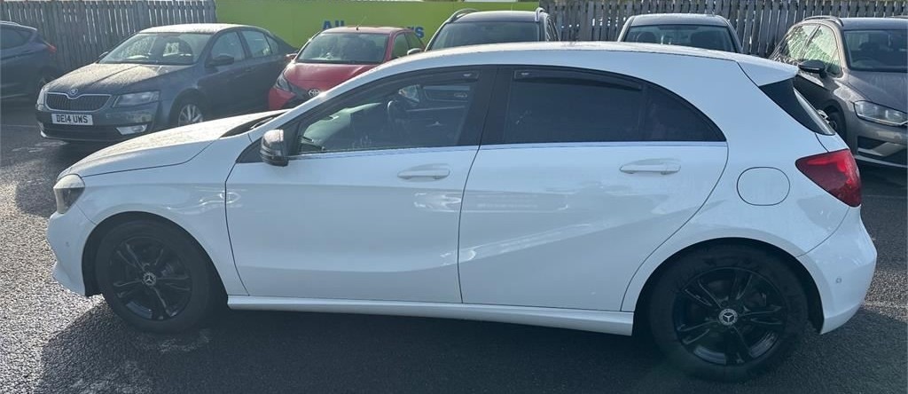 Used Mercedes-Benz A-Class 2015 for sale - 76426801: Photo 2