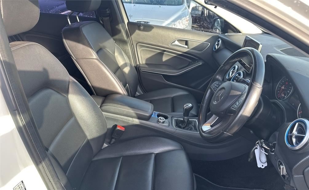 Used Mercedes-Benz A-Class 2015 for sale - 76426801: Photo 3