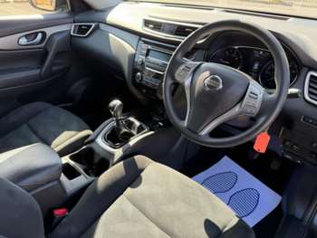 Used Nissan X-Trail 2016 for sale - 74182026: Photo