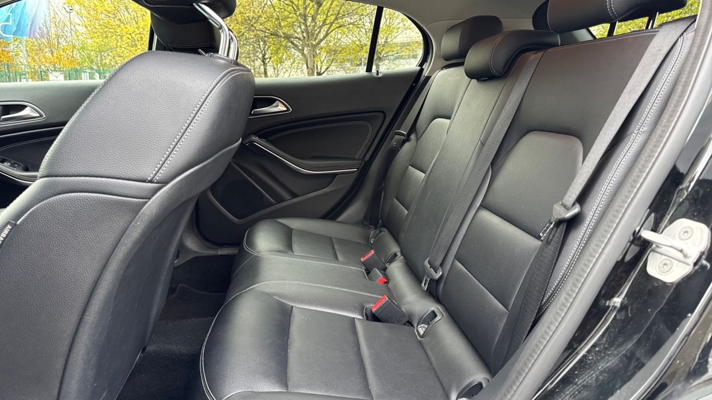 Used Mercedes-Benz GLA 2017 for sale - 76663726: Photo 9