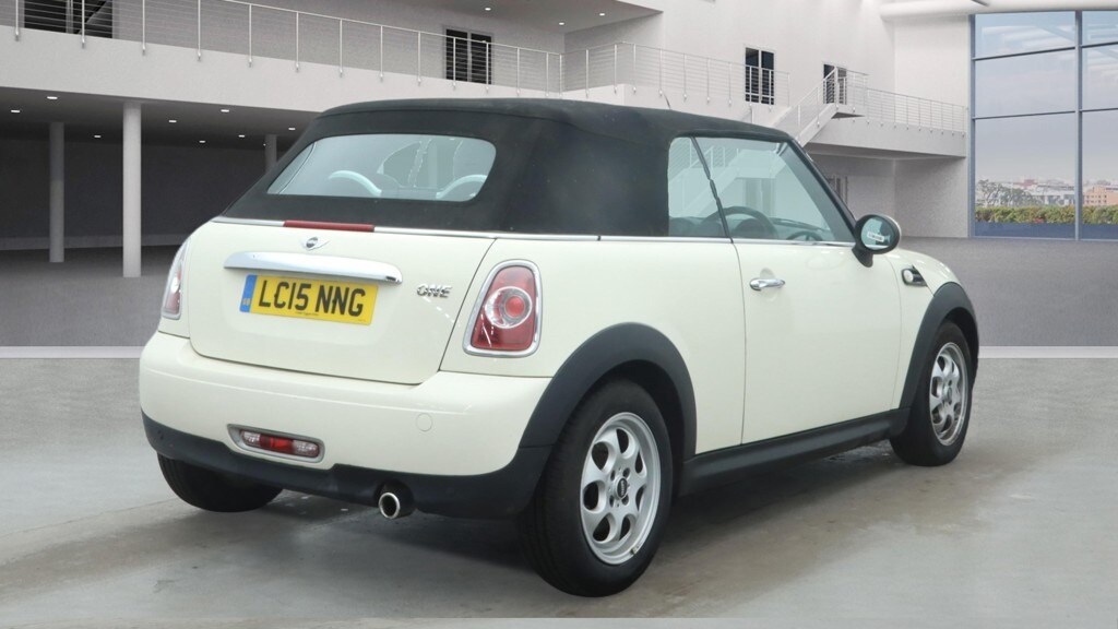 Used MINI Convertible 2015 for sale - 76932381: Photo 5
