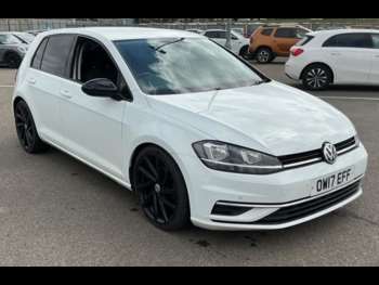 2017 (17) - 1.6 TDI SE NAV 5dr ++ SAT NAV / ULEZ / DAB / BLUETOOTH / SENSORS ++