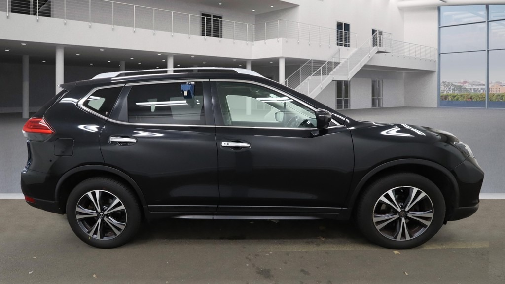 Used Nissan X-Trail 2018 for sale - 76404470: Photo 1