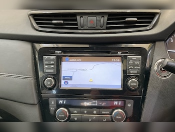 Used Nissan X-Trail 2018 for sale - 76404470: Photo