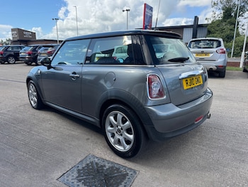 Used MINI Hatch 2010 for sale - 75874751: Photo