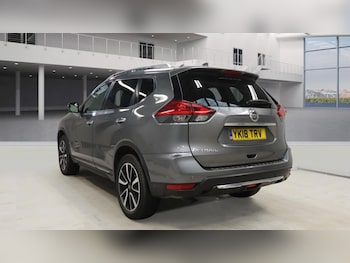 Used Nissan X-Trail 2018 for sale - 77703068: Photo