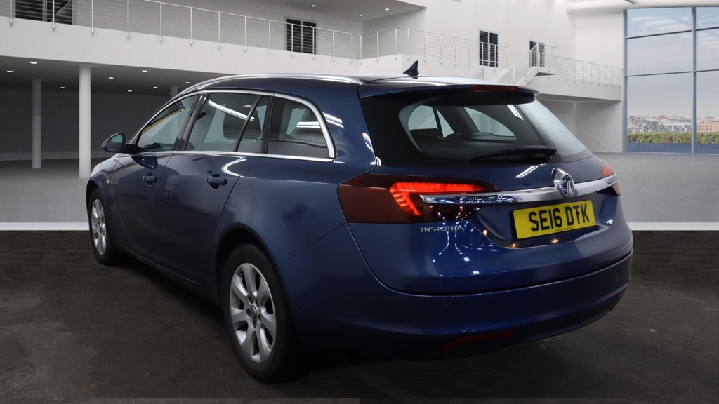 Used Vauxhall Insignia 2016 for sale - 77872033: Photo 2