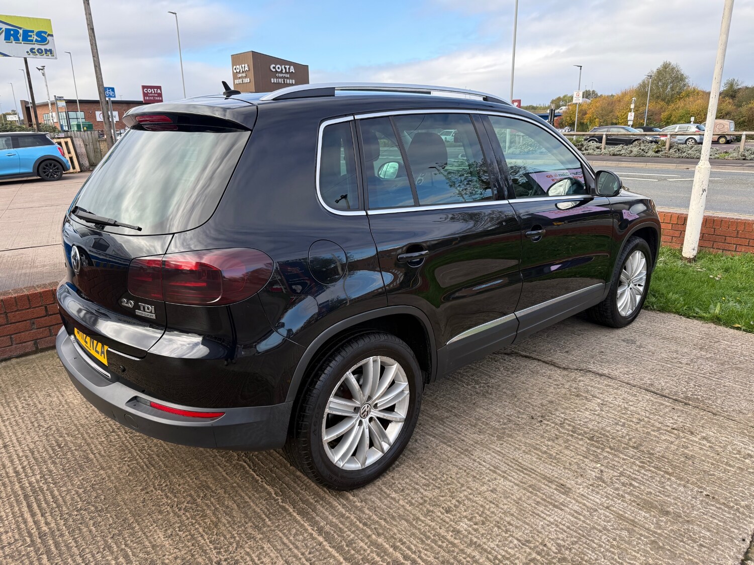 Used Volkswagen Tiguan 2012 for sale - 76366372: Photo 3