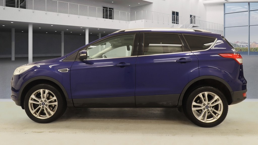 Used Ford Kuga 2014 for sale - 77417488: Photo 2