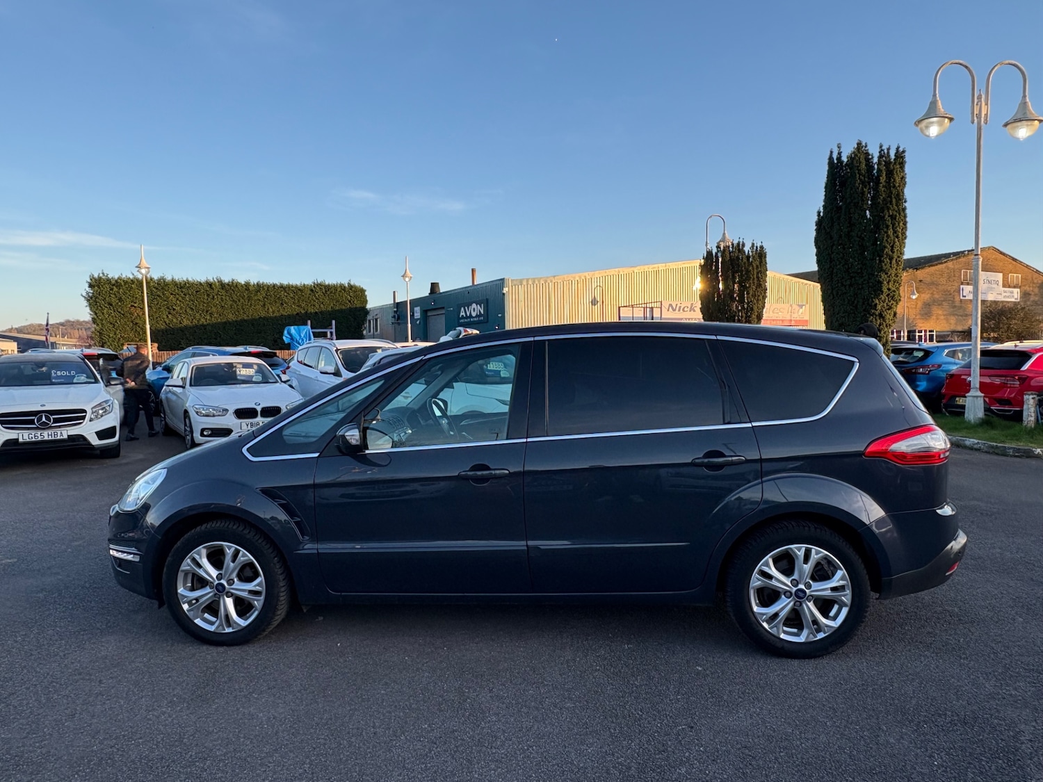 Used Ford S-Max 2013 for sale - 77653182: Photo 8