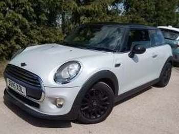 2015 (15) - 1.5 Cooper D 3dr + CHILI PK / MEDIA XL / 20 TAX / ULEZ / DAB / BLUETOOTH +