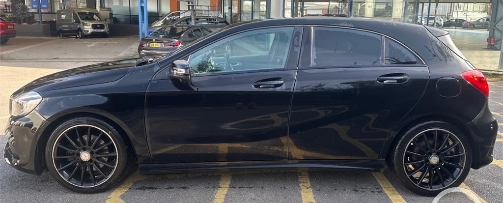 Used Mercedes-Benz A-Class 2017 for sale - 77963216: Photo 5