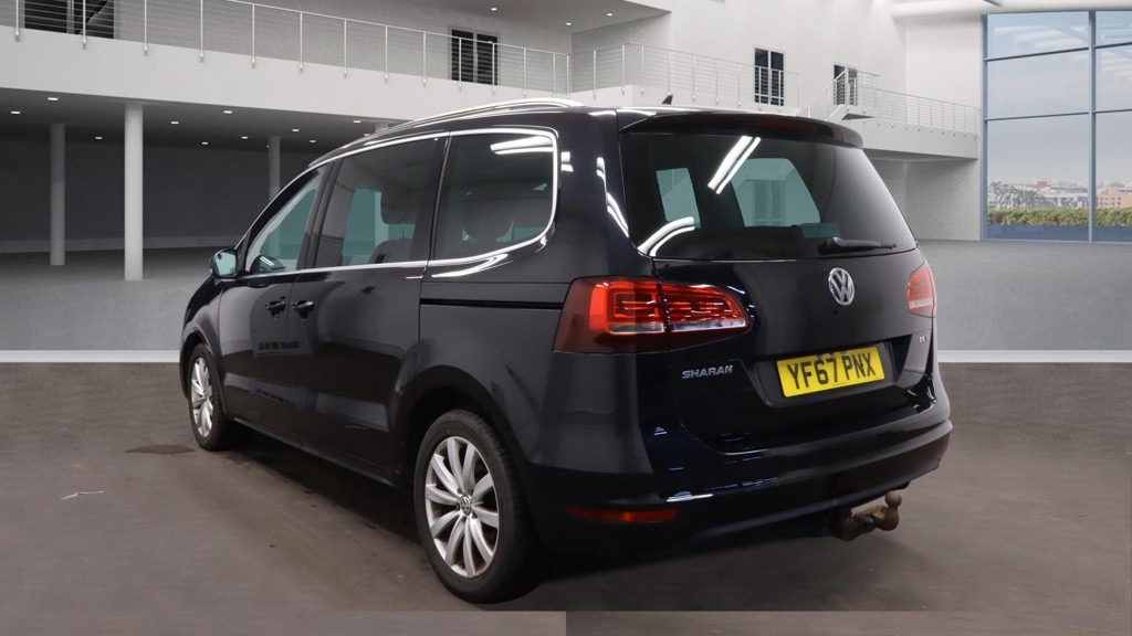 Used Volkswagen Sharan 2017 for sale - 76922397: Photo 6