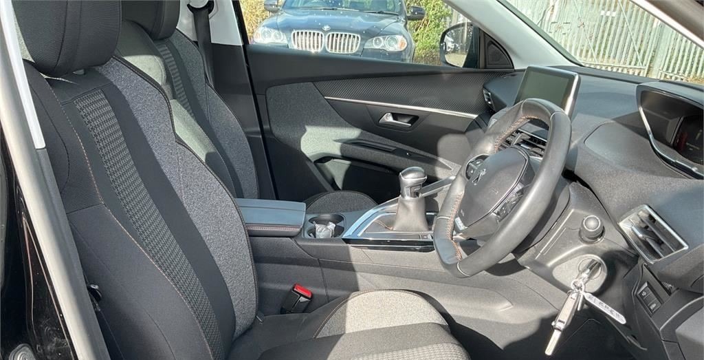 Used Peugeot 3008 2017 for sale - 77888502: Photo 3