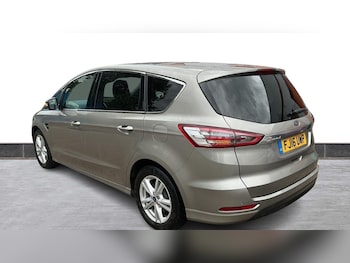 Used Ford S-Max 2016 for sale - 79042053: Photo