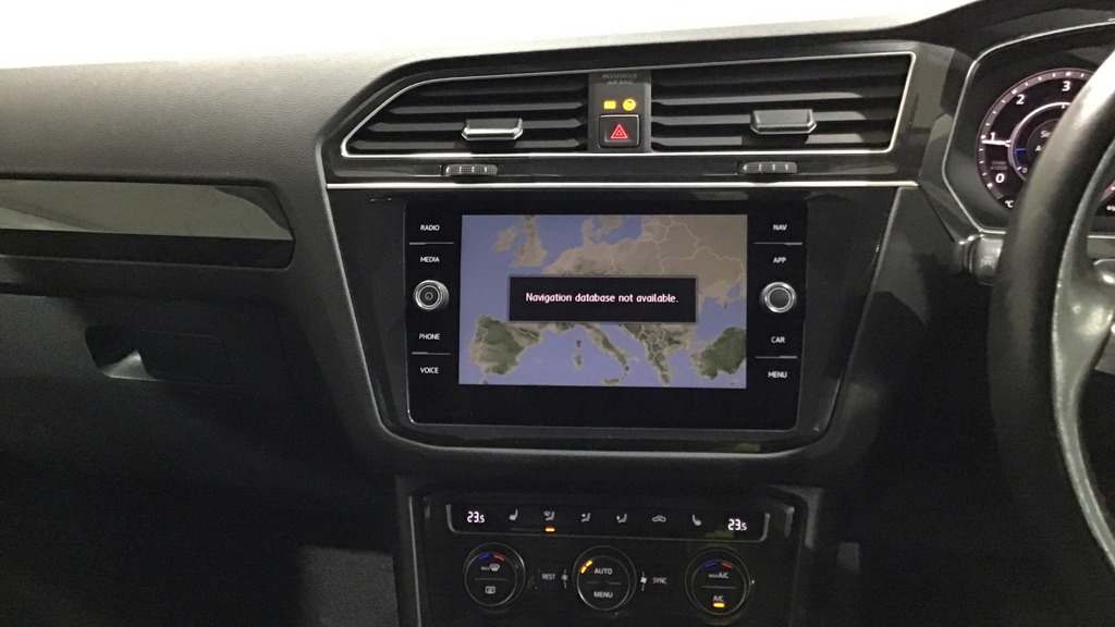 Used Volkswagen Tiguan 2018 for sale - 76940126: Photo 3